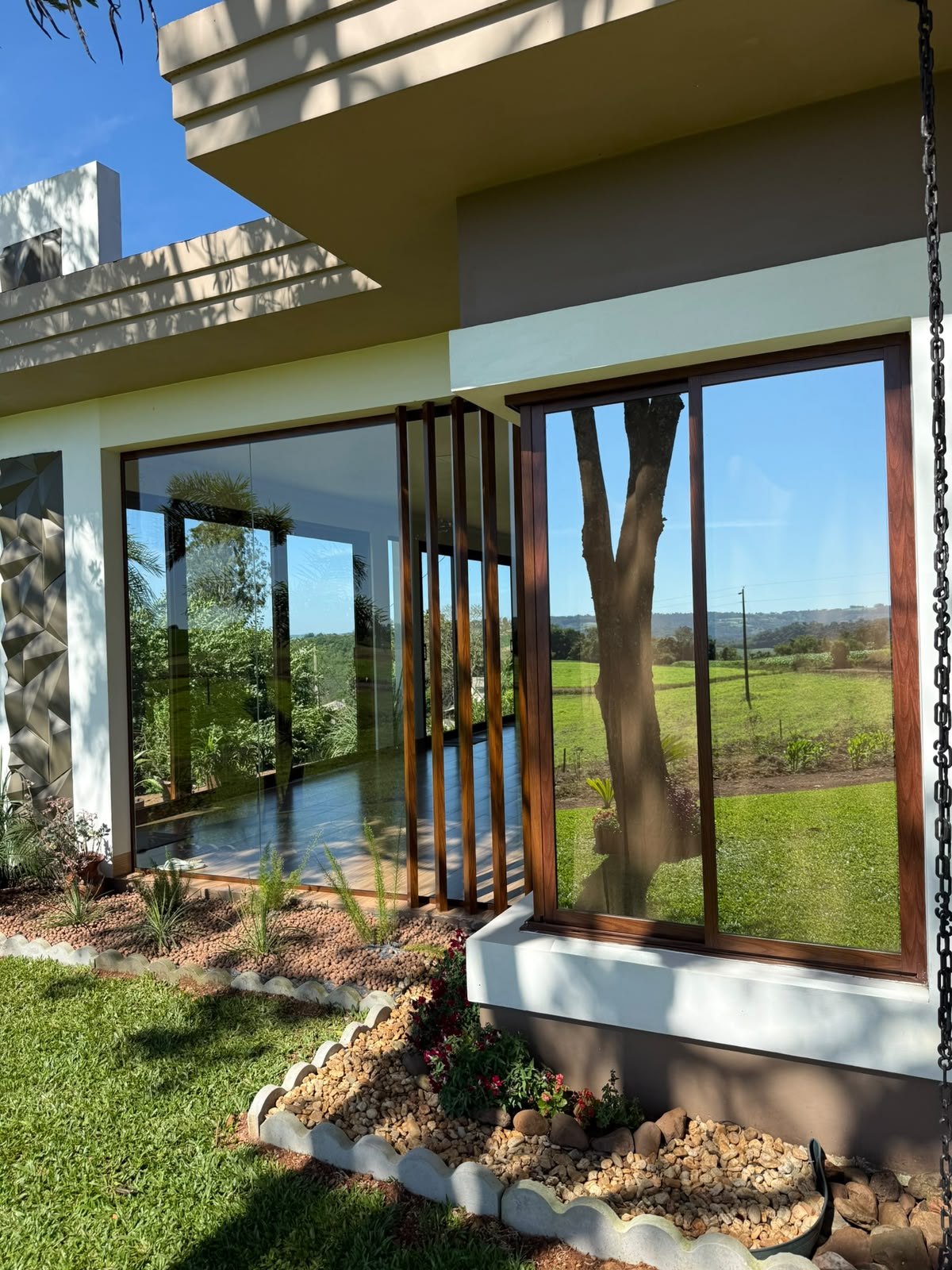Casa Contemporânea no Campo