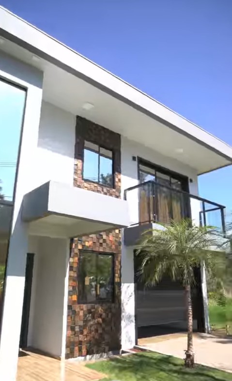 Sobrado contemporâneo