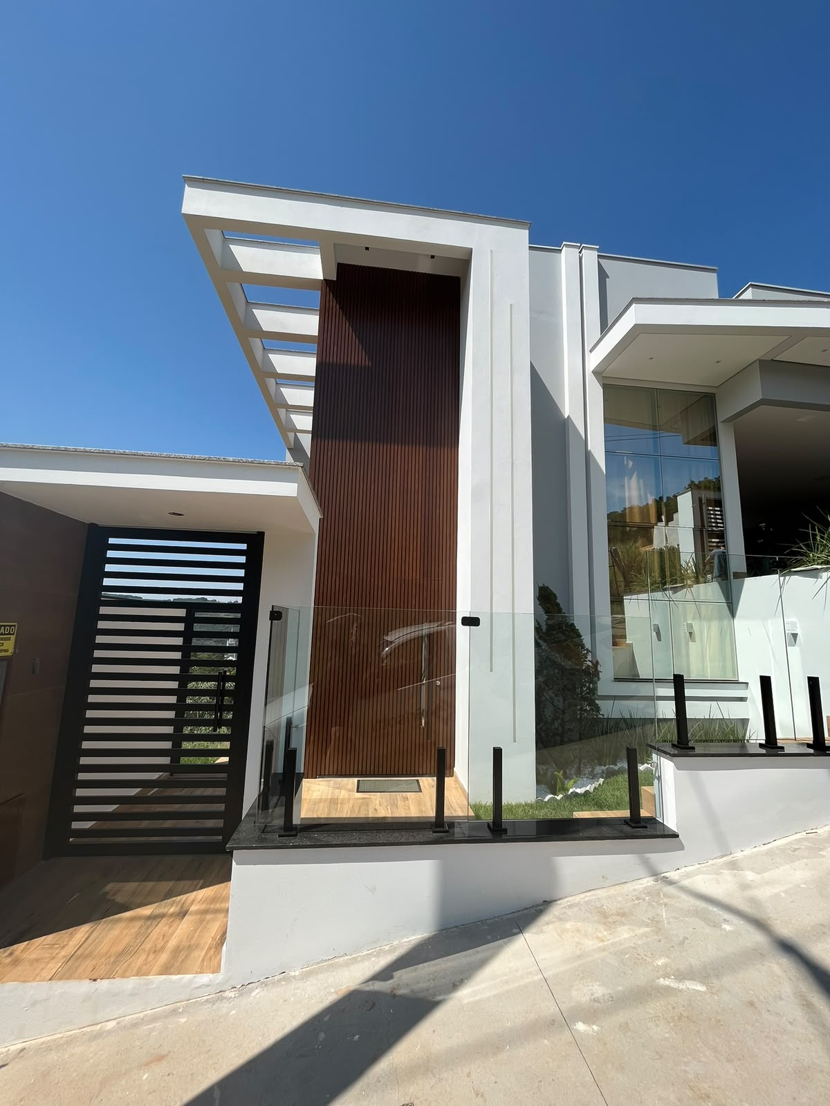 Casa Moderna